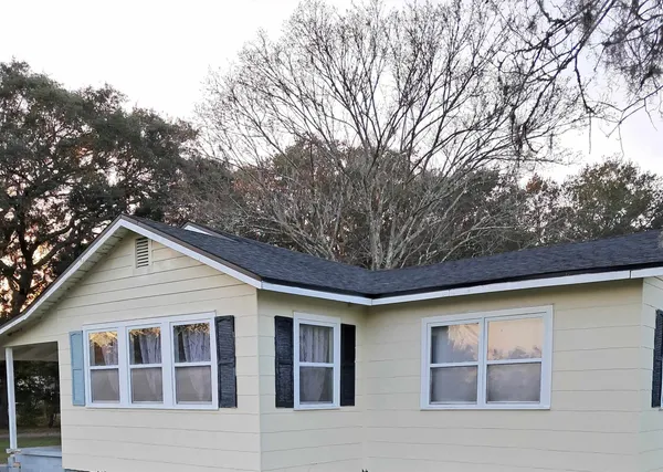 $1,800 | 7625 State Road 207, Elkton, FL 32033