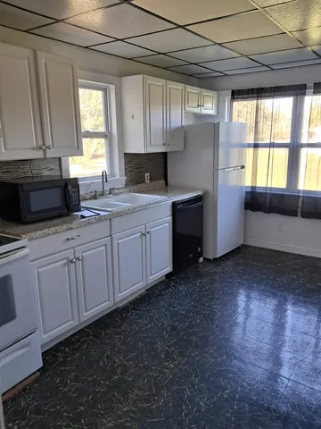 $1,800 | 7625 State Road 207, Elkton, FL 32033