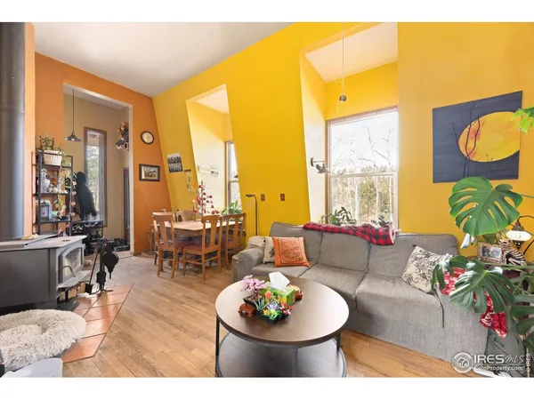 $450,000 | 156 Mountain Meadow Lane, Bellvue, CO 80512