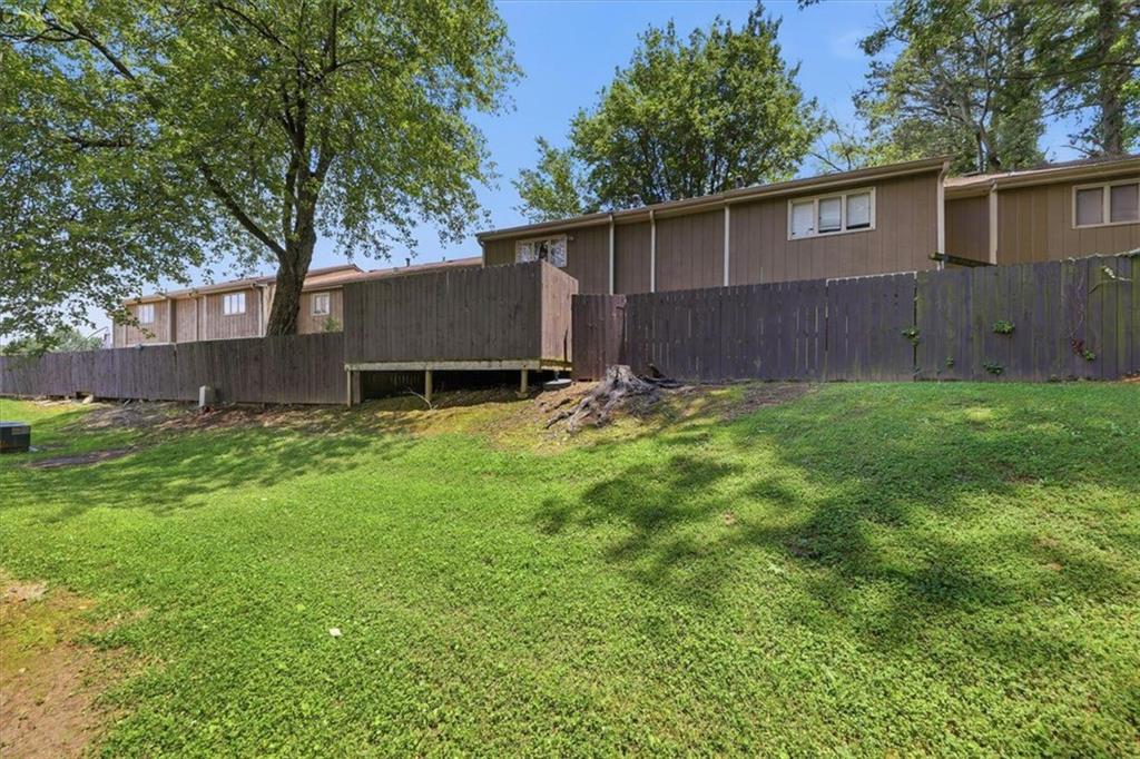 1816 Ashborough Road Southeast, Unit C Marietta, GA 30067 - Photo 29 of 32
