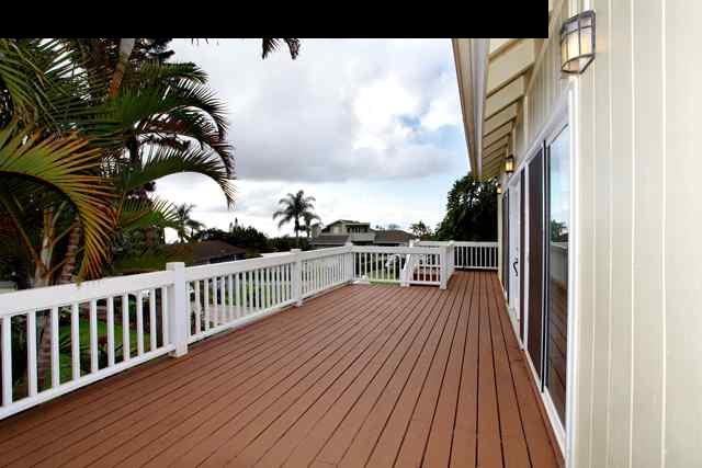 223 Ainakula Road Kula, HI 96790 - Photo 28 of 30 a view of a balcony with wooden floor
