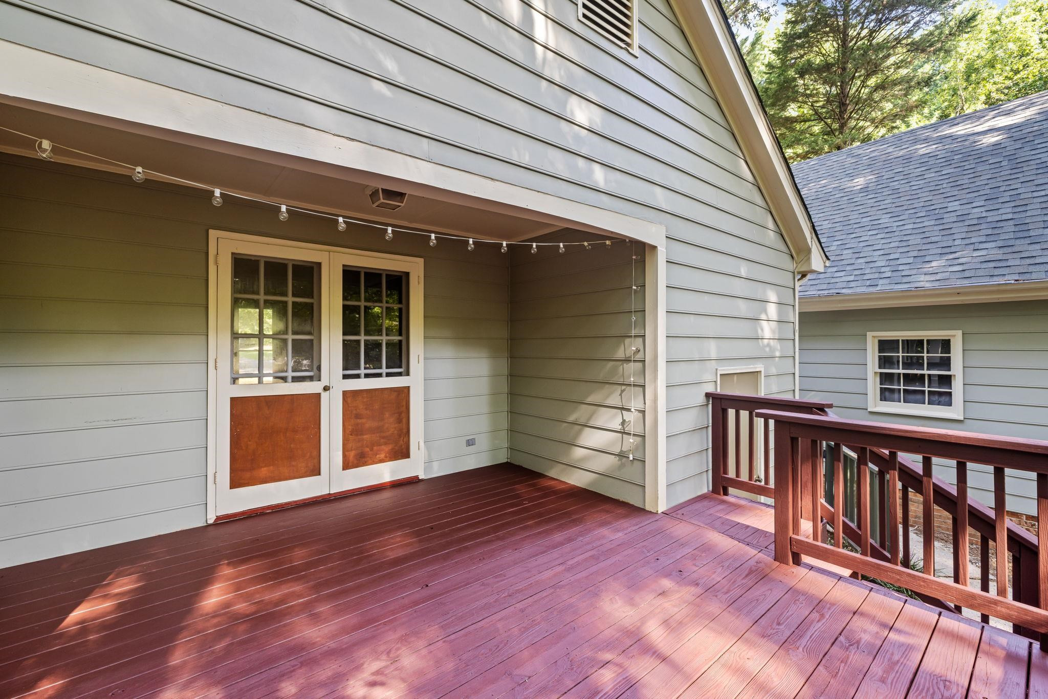 8708 Harrogate Court Raleigh, NC 27613 - Photo 33 of 39 Deck