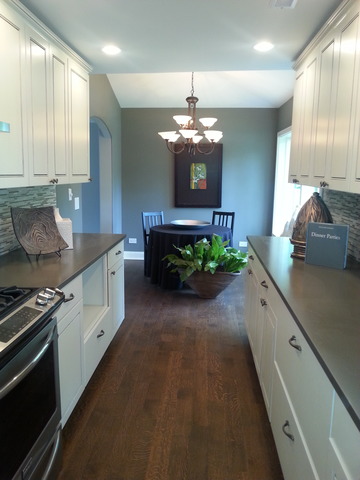 1933 Maplewood Road Northbrook, IL 60062 - Photo 5 of 12