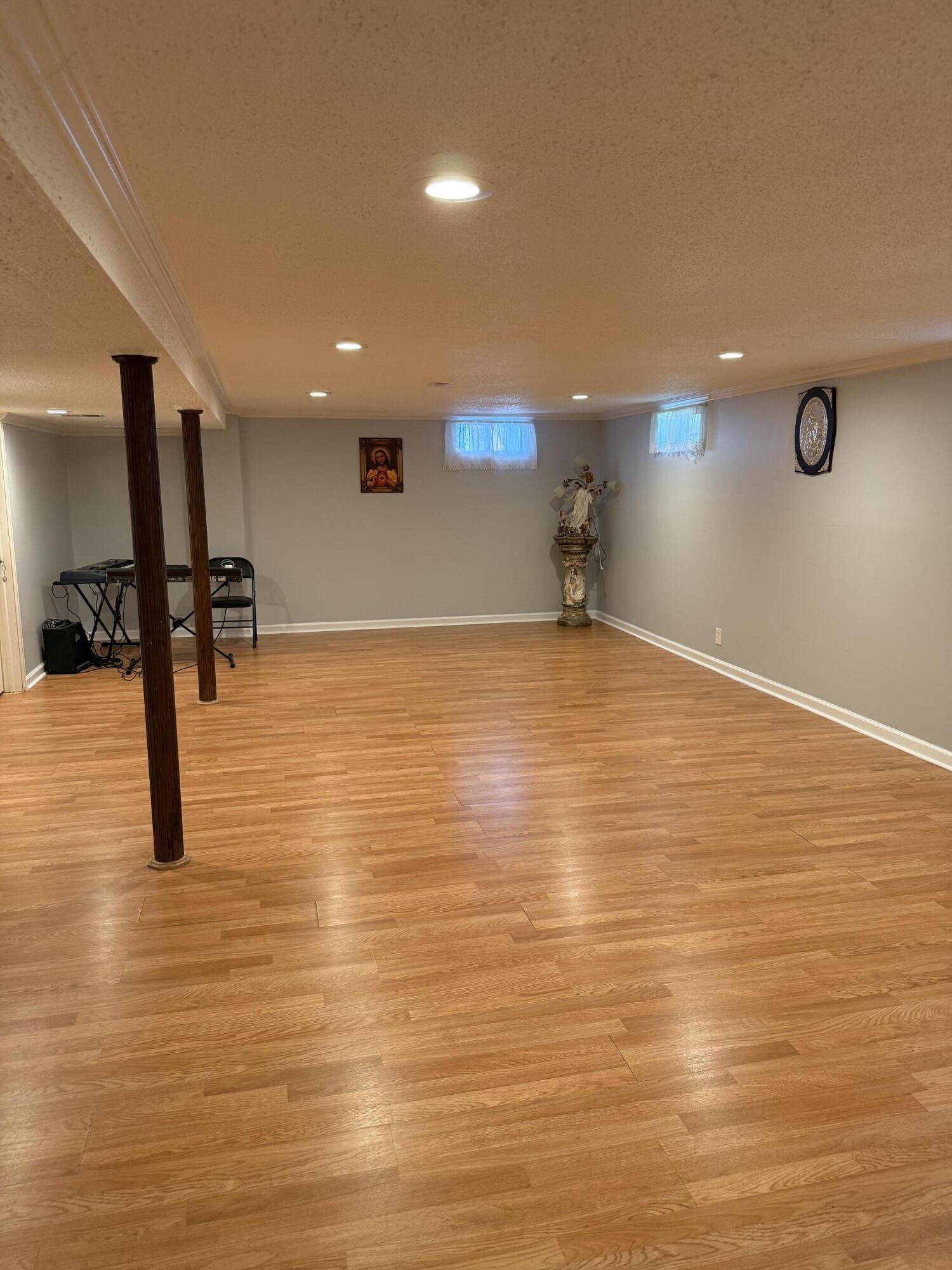 2278 Reneer Avenue Muskegon, MI 49441 - Photo 12 of 16 IMG_0397