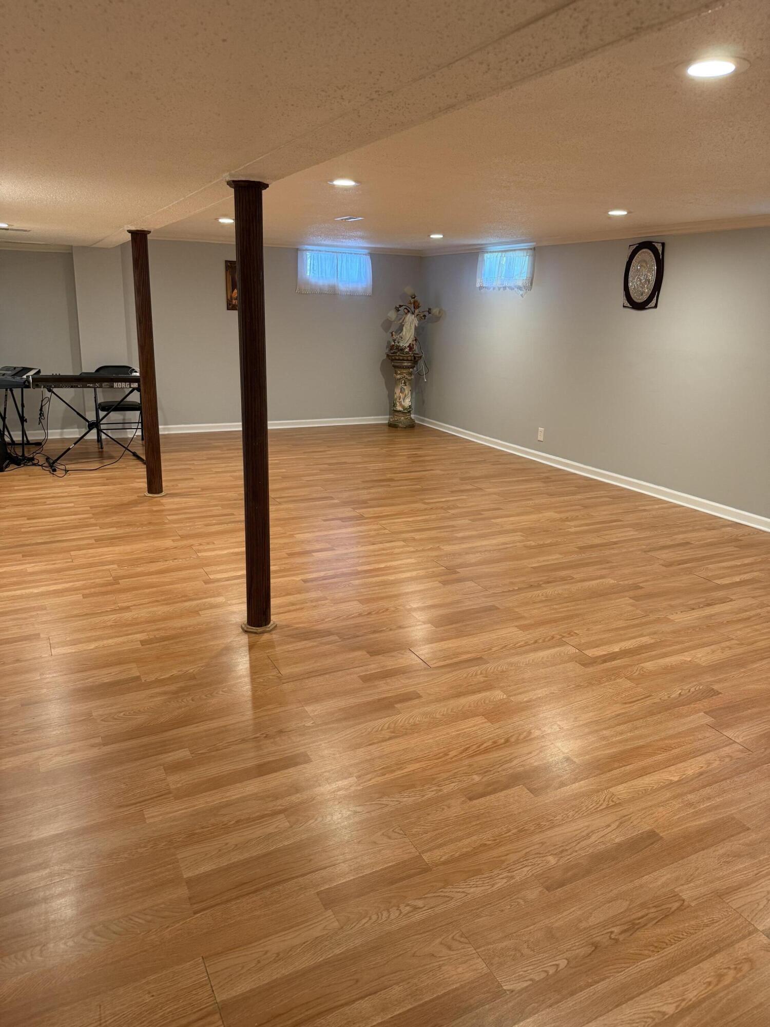 2278 Reneer Avenue Muskegon, MI 49441 - Photo 13 of 16 IMG_0398
