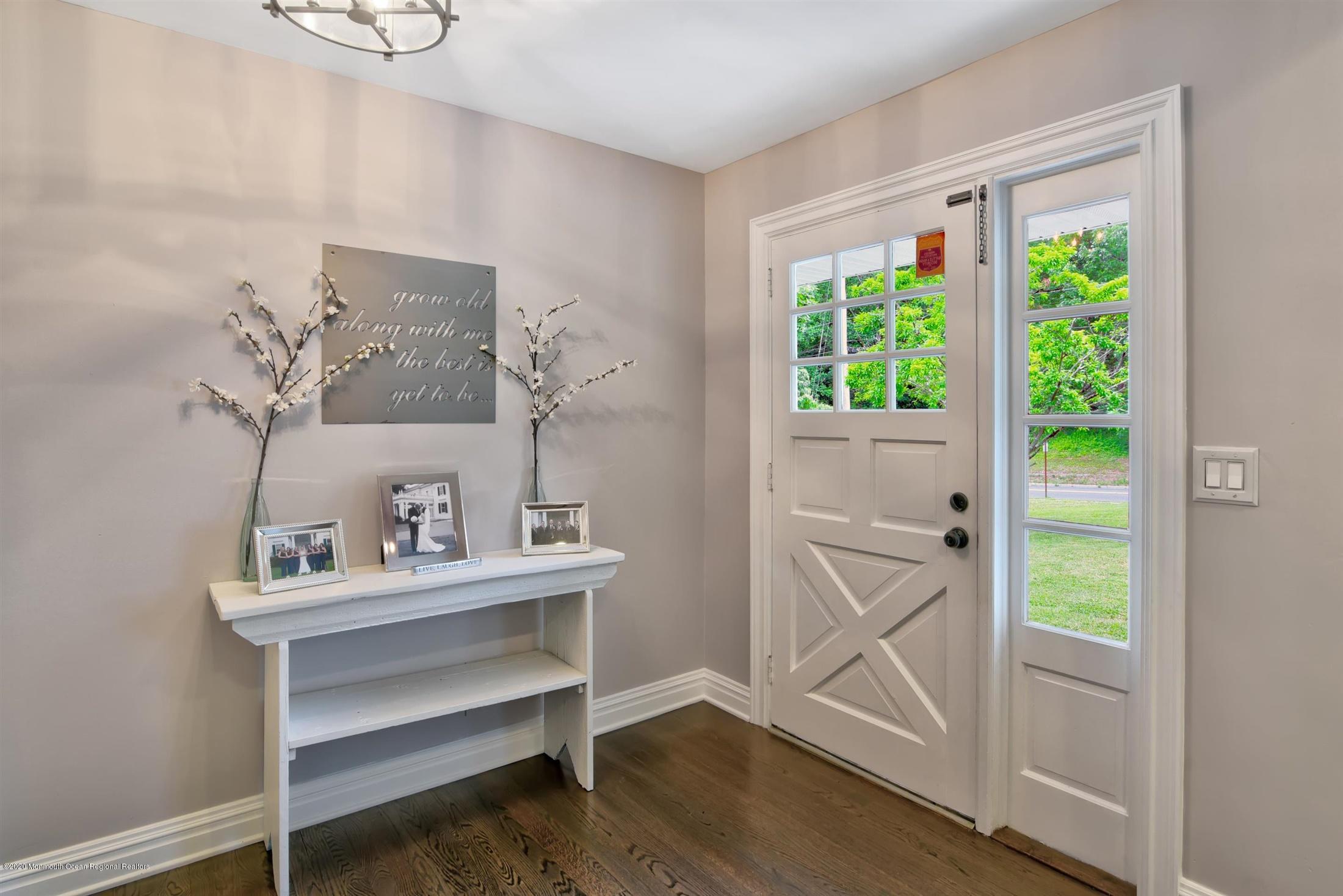 69 Longstreet Road Holmdel, NJ 07733 - Photo 3 of 29 03-Foyer