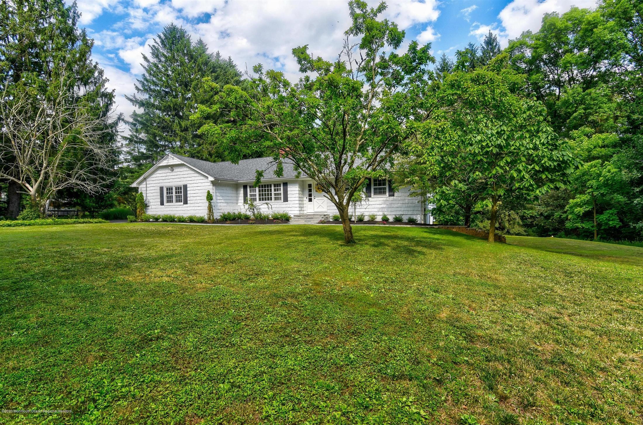 69 Longstreet Road Holmdel, NJ 07733 - Photo 29 of 29 02- Front View