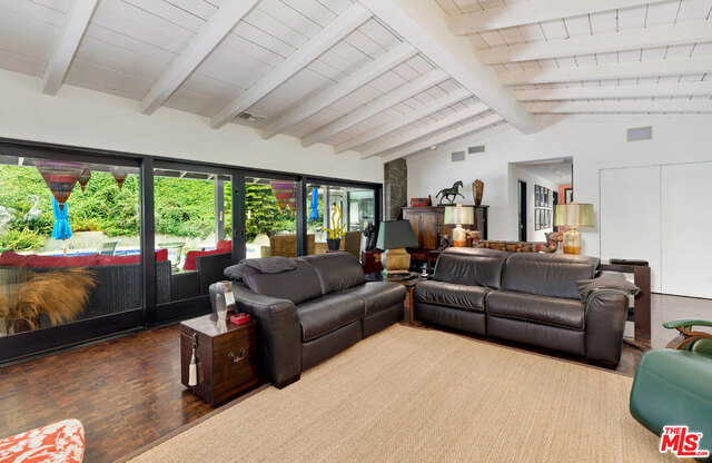 949 Rivas Canyon Road Pacific Palisades, CA 90272 - Photo 8 of 25