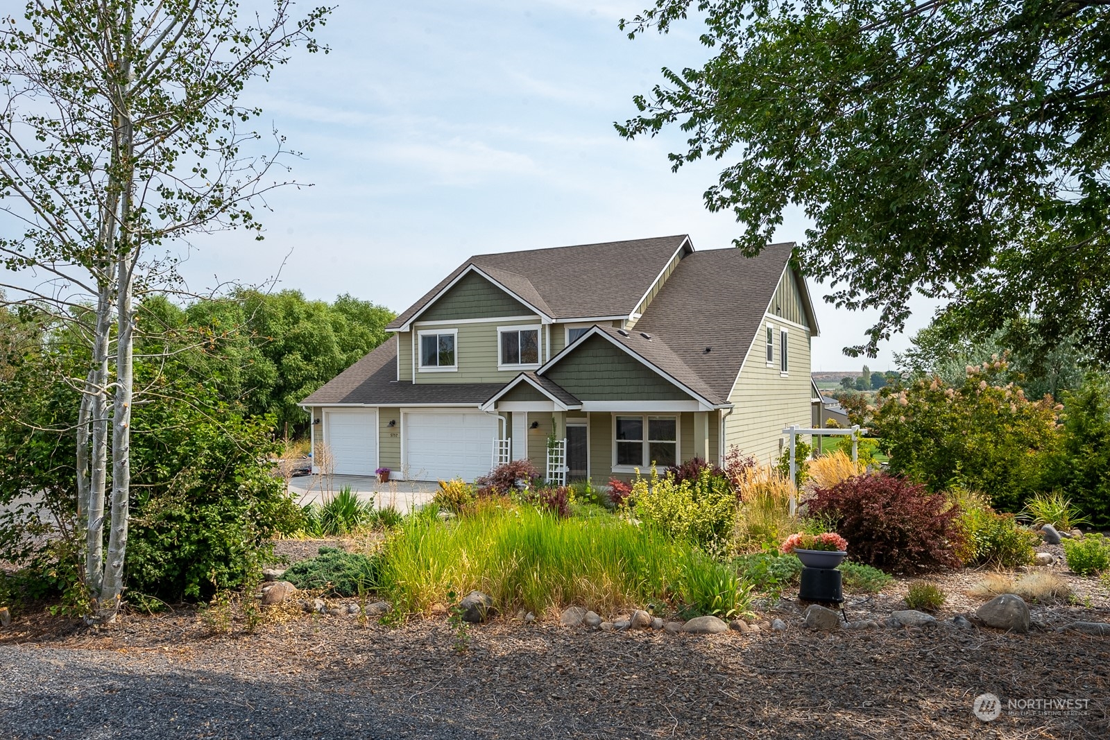 5757 Rd J.4 Northeast Moses Lake, WA 98837 - Photo 1 of 40 Gallery Image 1