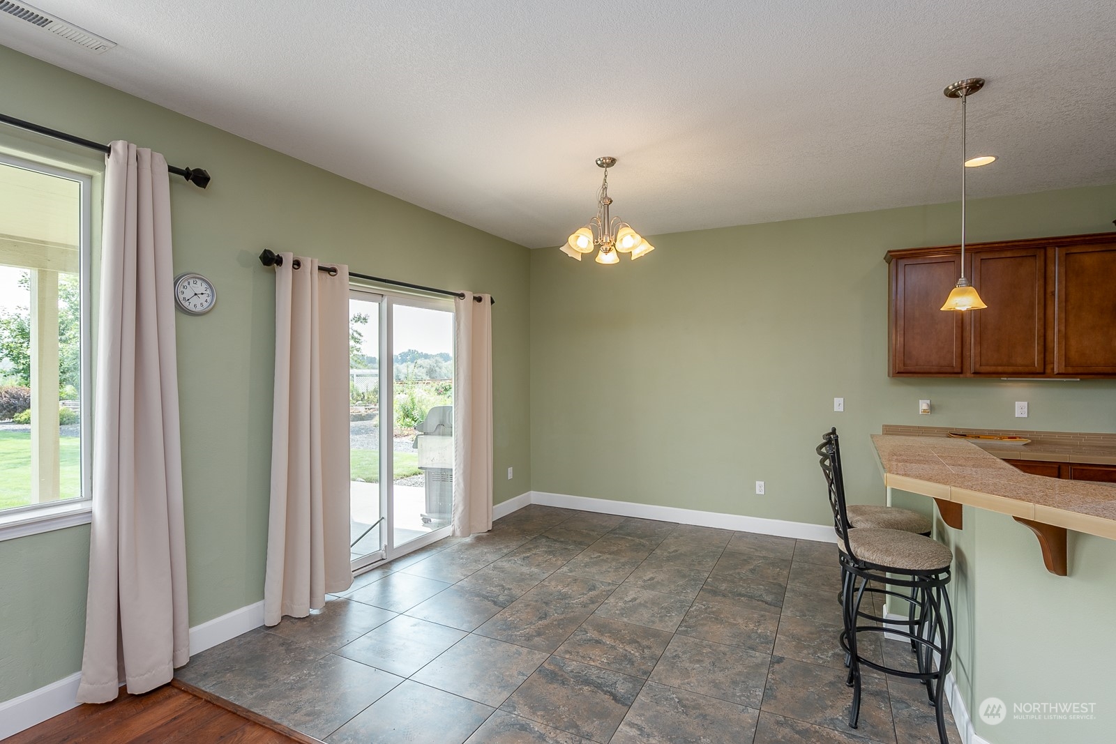 5757 Rd J.4 Northeast Moses Lake, WA 98837 - Photo 15 of 40 Gallery Image 15