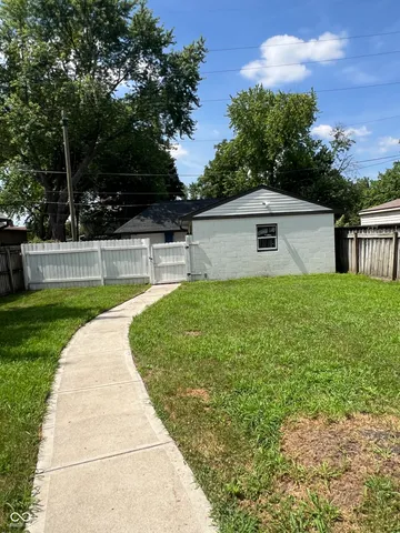 $2,899 | 953 English Avenue, Indianapolis, IN 46203