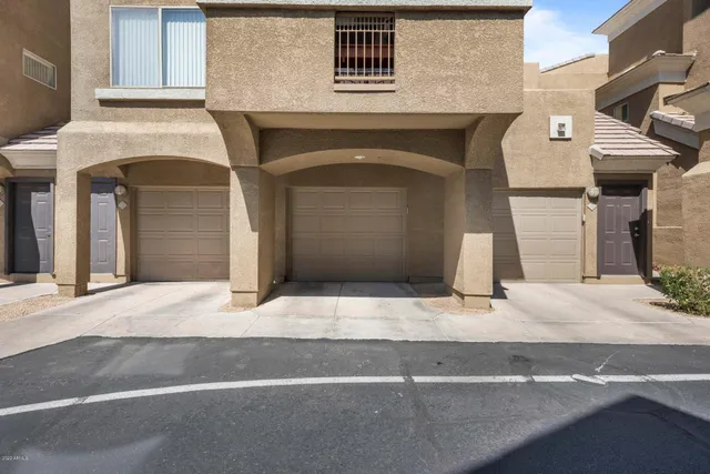 $329,000 | 4644 North 22nd Street, Unit 1017, Phoenix, AZ 85016