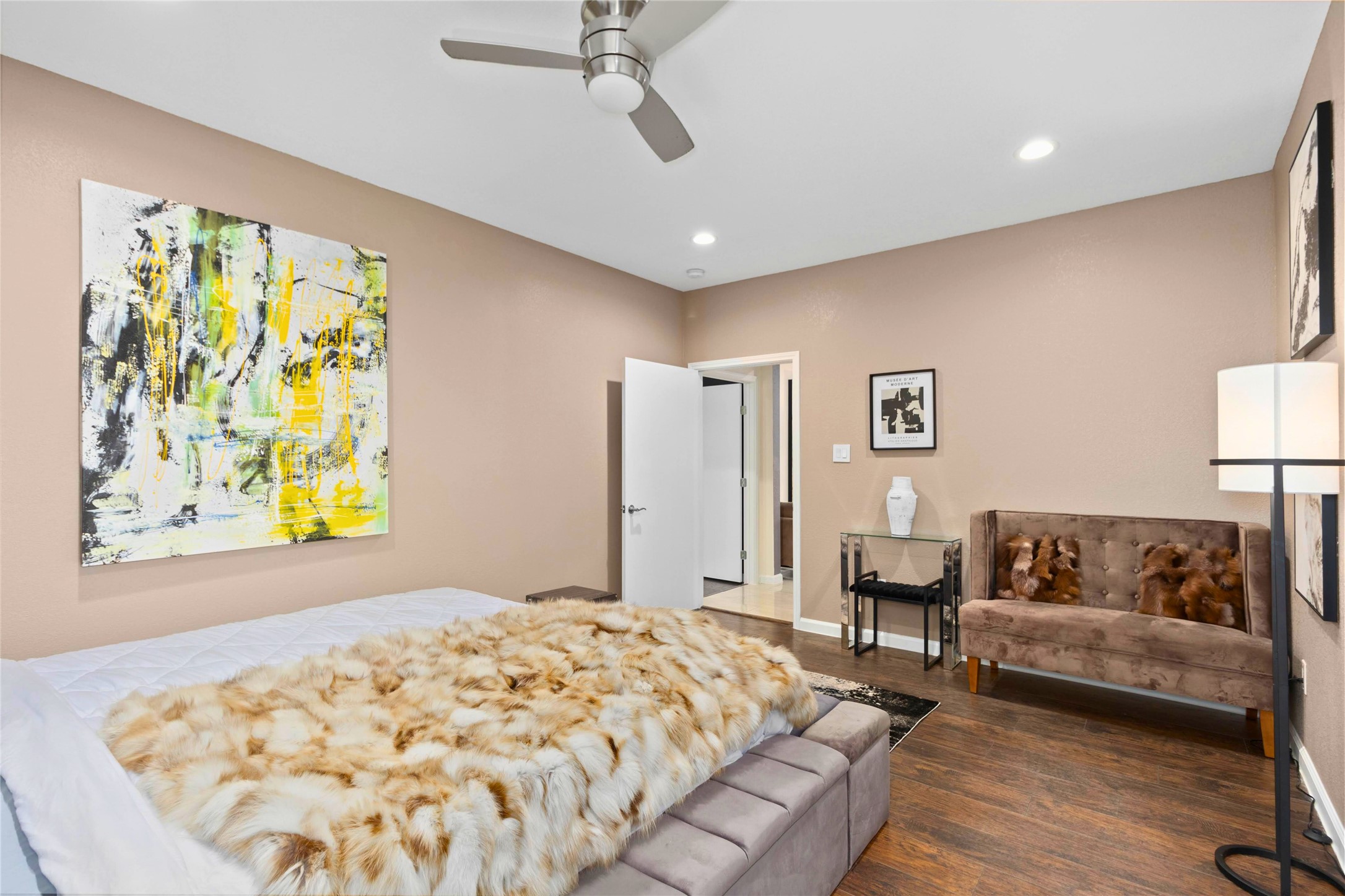 5324 Avenue R Galveston, TX 77551 - Photo 11 of 23 Bedroom number two