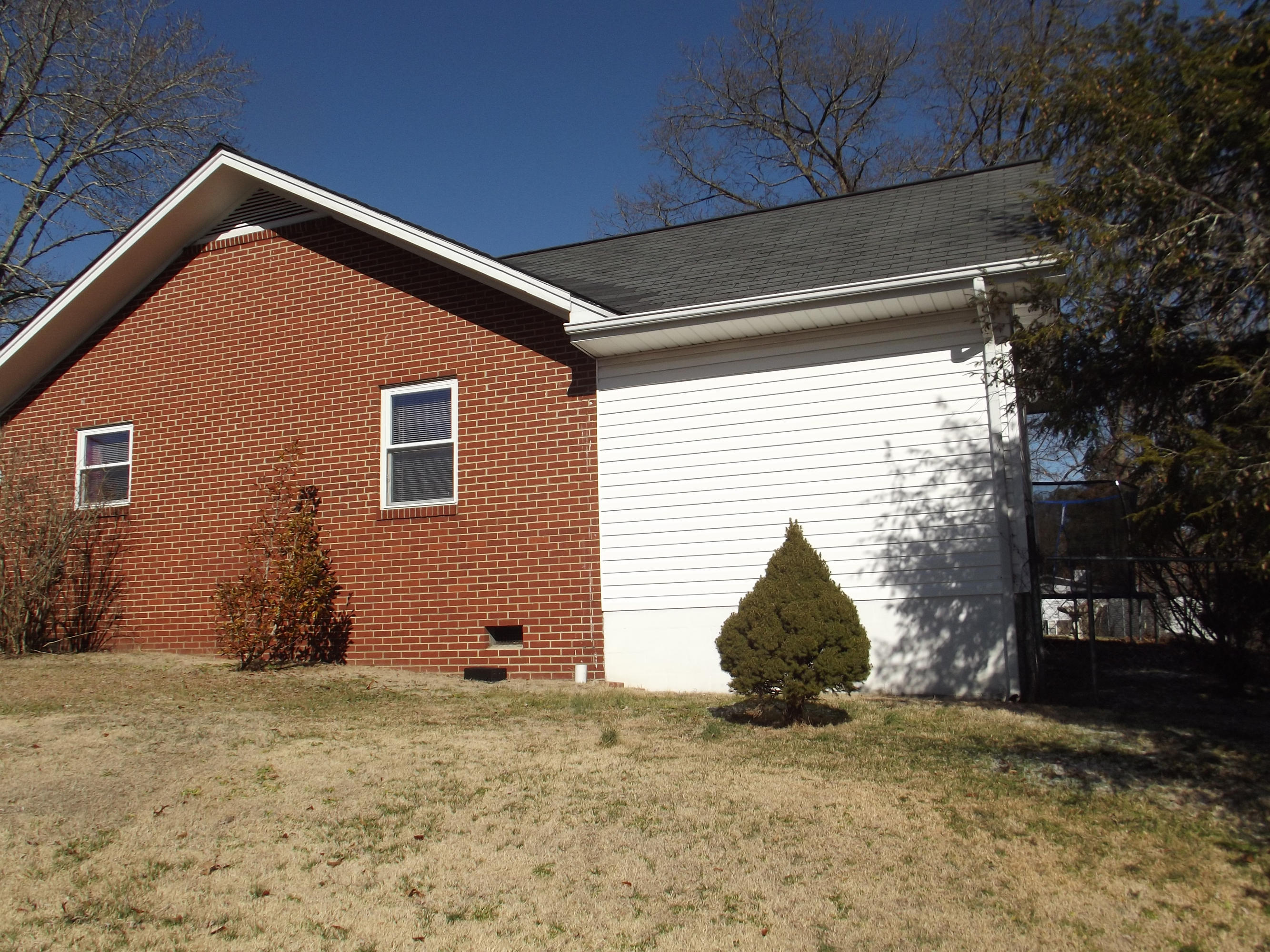 607 Elmwood Road Middlesboro, KY 40965 - Photo 15 of 18 DSCF3793