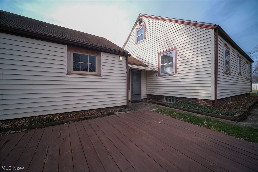 3032 9th Street Southwest Canton, OH 44710 - Photo 3 of 18