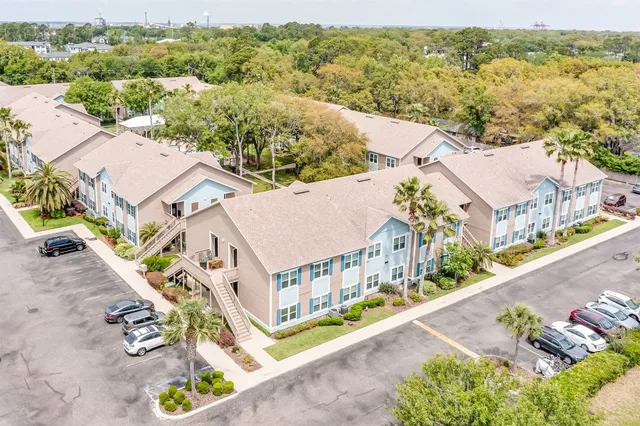 $395,000 | 1601 Nectarine Street, Unit D5, Fernandina Beach, FL 32034