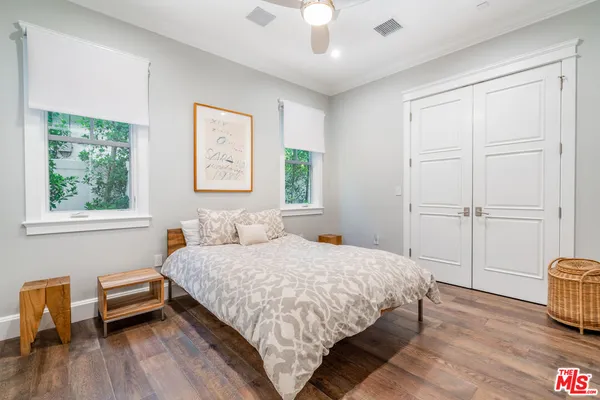 $38,500 | 4800 Zelzah Avenue, Encino, CA 91316