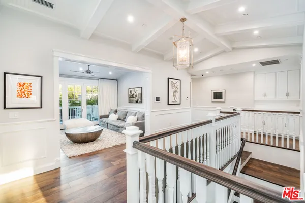 $38,500 | 4800 Zelzah Avenue, Encino, CA 91316