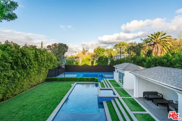 $38,500 | 4800 Zelzah Avenue, Encino, CA 91316