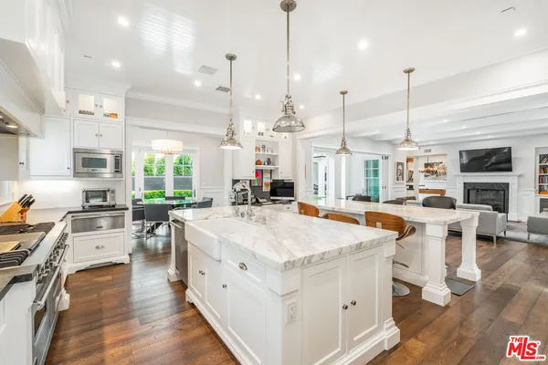 $38,500 | 4800 Zelzah Avenue, Encino, CA 91316