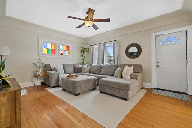 $234,900 | 2116 Cleveland Avenue, Racine, WI 53405