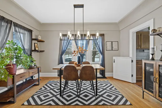 $234,900 | 2116 Cleveland Avenue, Racine, WI 53405