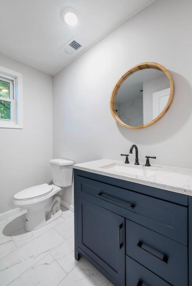 4673 Hassell Avenue North Charleston, SC 29405 - Photo 12 of 15 Bathroom