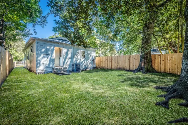 $1,750 | 4673 Hassell Avenue, North Charleston, SC 29405