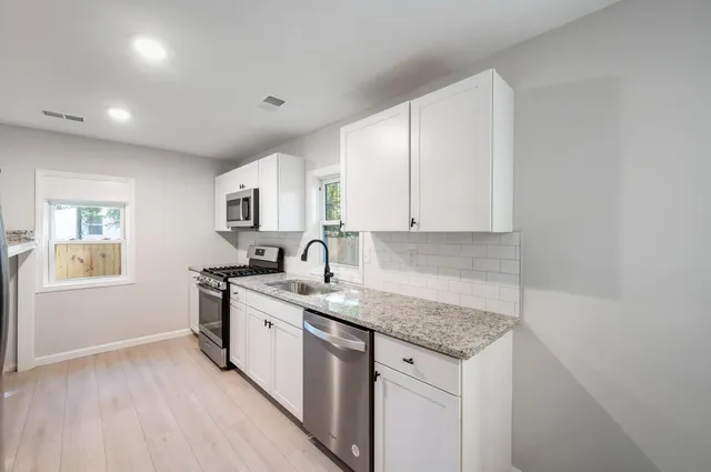 $1,750 | 4673 Hassell Avenue, North Charleston, SC 29405