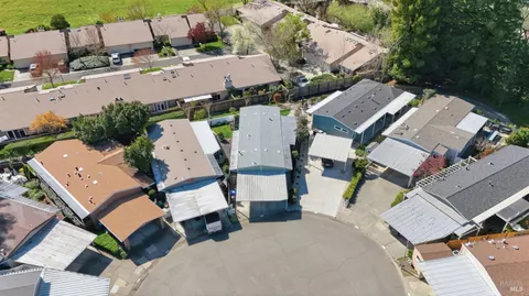 $389,000 | 14 San Lucas Court, St. Helena, CA 94574