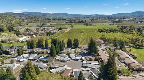 $389,000 | 14 San Lucas Court, St. Helena, CA 94574