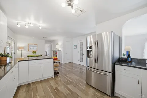 $389,000 | 14 San Lucas Court, St. Helena, CA 94574