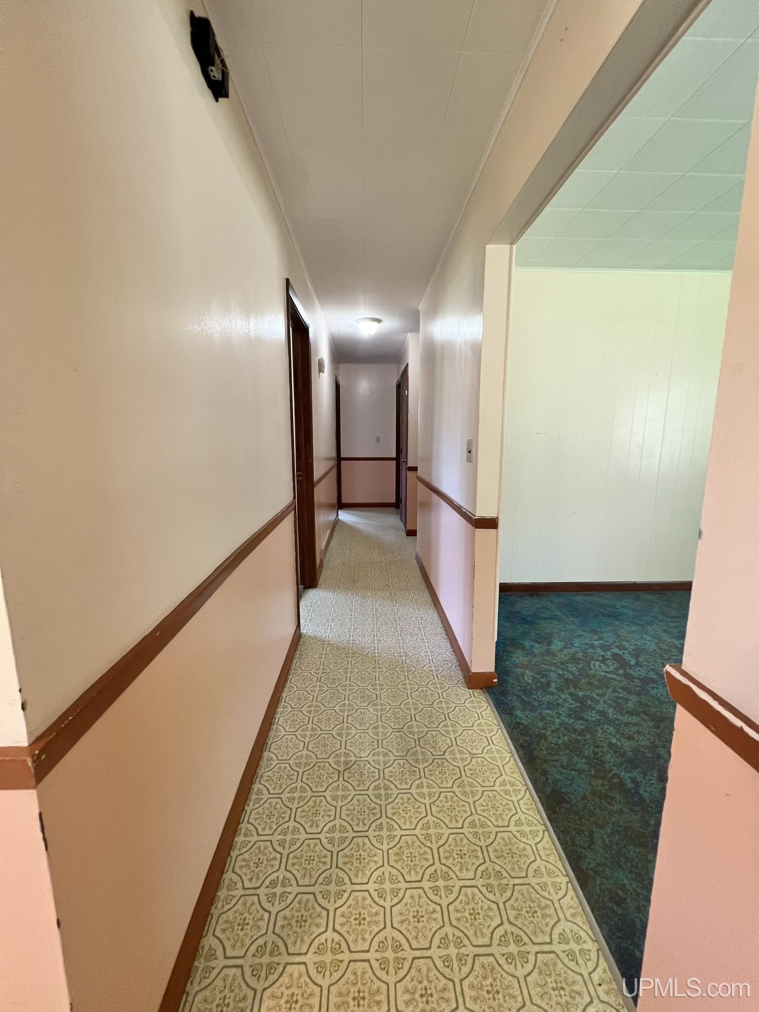 N6388 Waucedah Road Foster City, MI 49834 - Photo 7 of 39 Gallery Image 7