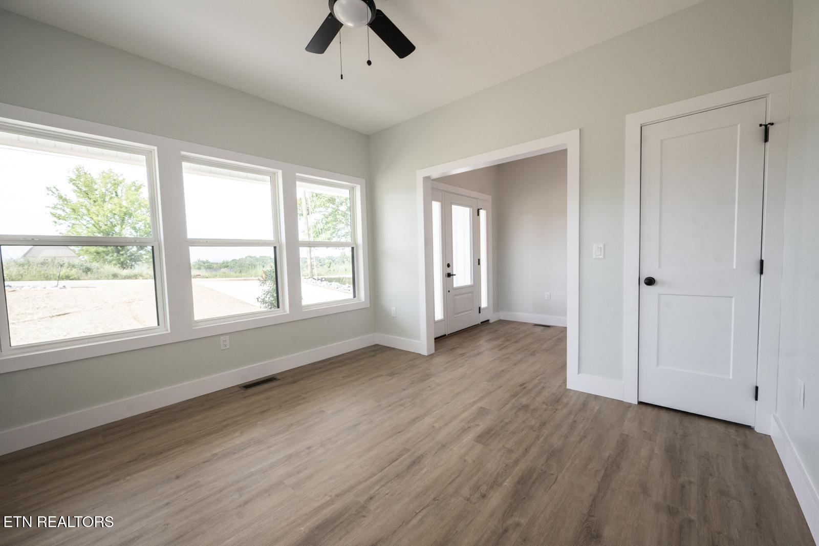 237 Laura Boling Loop Road Strawberry Plains, TN 37871 - Photo 4 of 27 Office- Entrance
