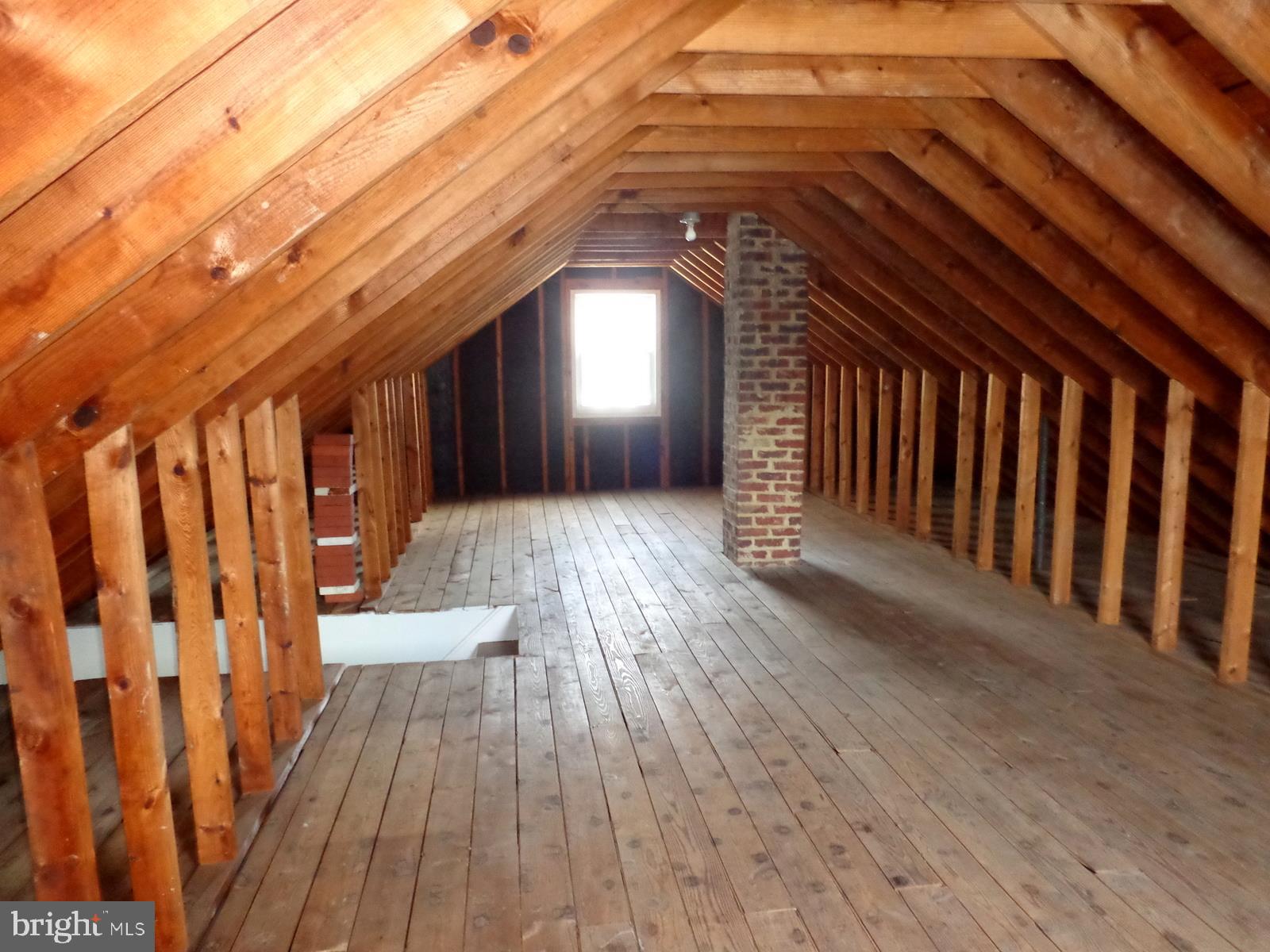 413 Brook Road Baltimore, MD 21286 - Photo 19 of 30 Upper level (another view)