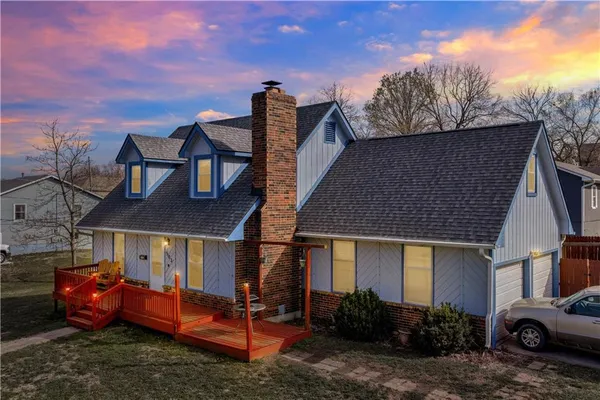 $279,000 | 503 Dogwood Drive, Knob Noster, MO 65336