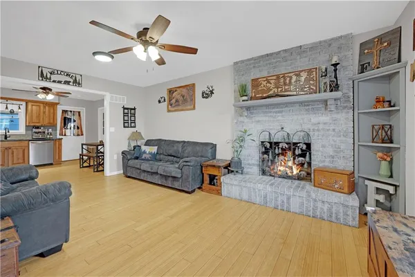 $279,000 | 503 Dogwood Drive, Knob Noster, MO 65336