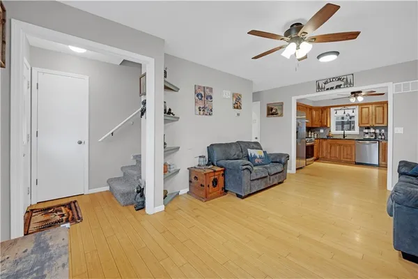 $279,000 | 503 Dogwood Drive, Knob Noster, MO 65336