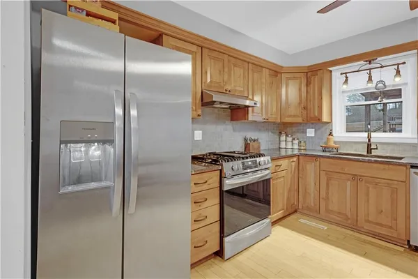 $279,000 | 503 Dogwood Drive, Knob Noster, MO 65336