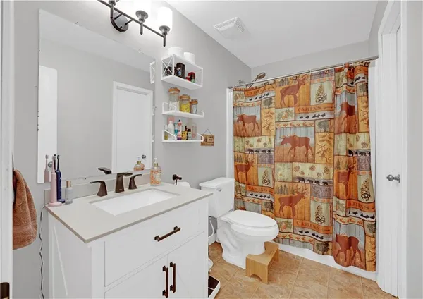 $279,000 | 503 Dogwood Drive, Knob Noster, MO 65336