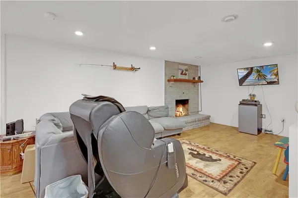 $279,000 | 503 Dogwood Drive, Knob Noster, MO 65336