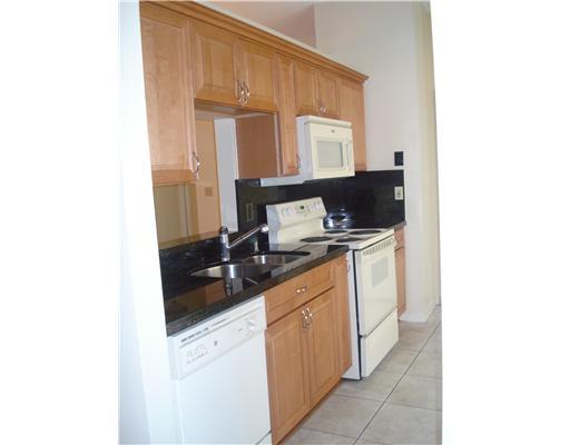 8 Ripley Way Boynton Beach, FL 33426 - Photo 6 of 8 Additional Photo