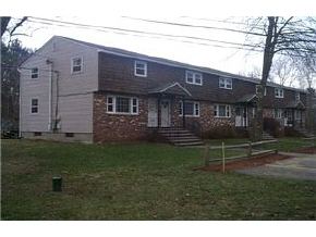 137 Brookdale Road, Unit 6 Salem, NH 03079 - Photo 2 of 9