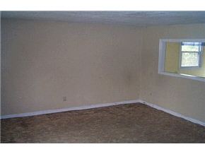 137 Brookdale Road, Unit 6 Salem, NH 03079 - Photo 4 of 9