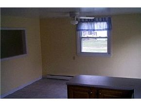 137 Brookdale Road, Unit 6 Salem, NH 03079 - Photo 6 of 9