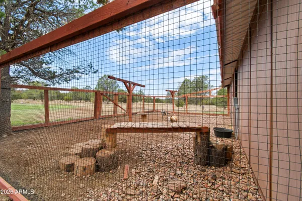 $1,150,000 | 487 County Road 3144, Show Low, AZ 85901