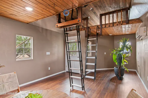 $1,150,000 | 487 County Road 3144, Show Low, AZ 85901