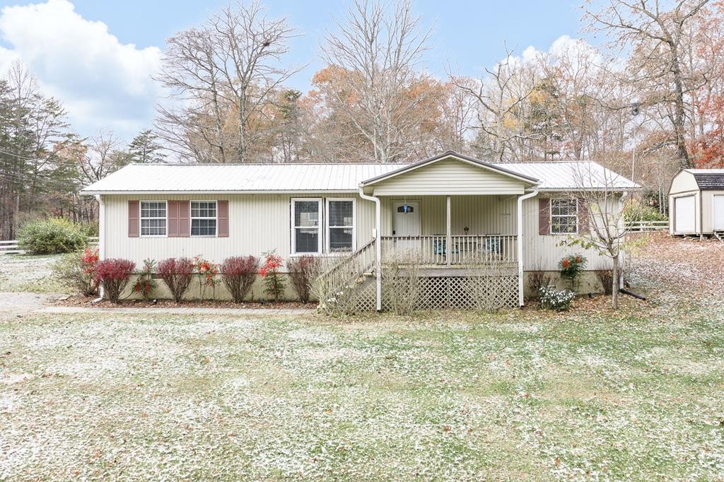 19 Honeysuckle Road Pikeville, TN 37367 - Photo 2 of 26 Gallery Image 2