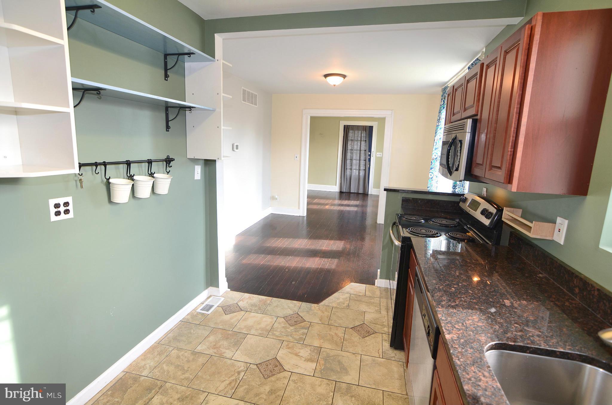 238 Meadow Road Pasadena, MD 21122 - Photo 12 of 30 Kitchen