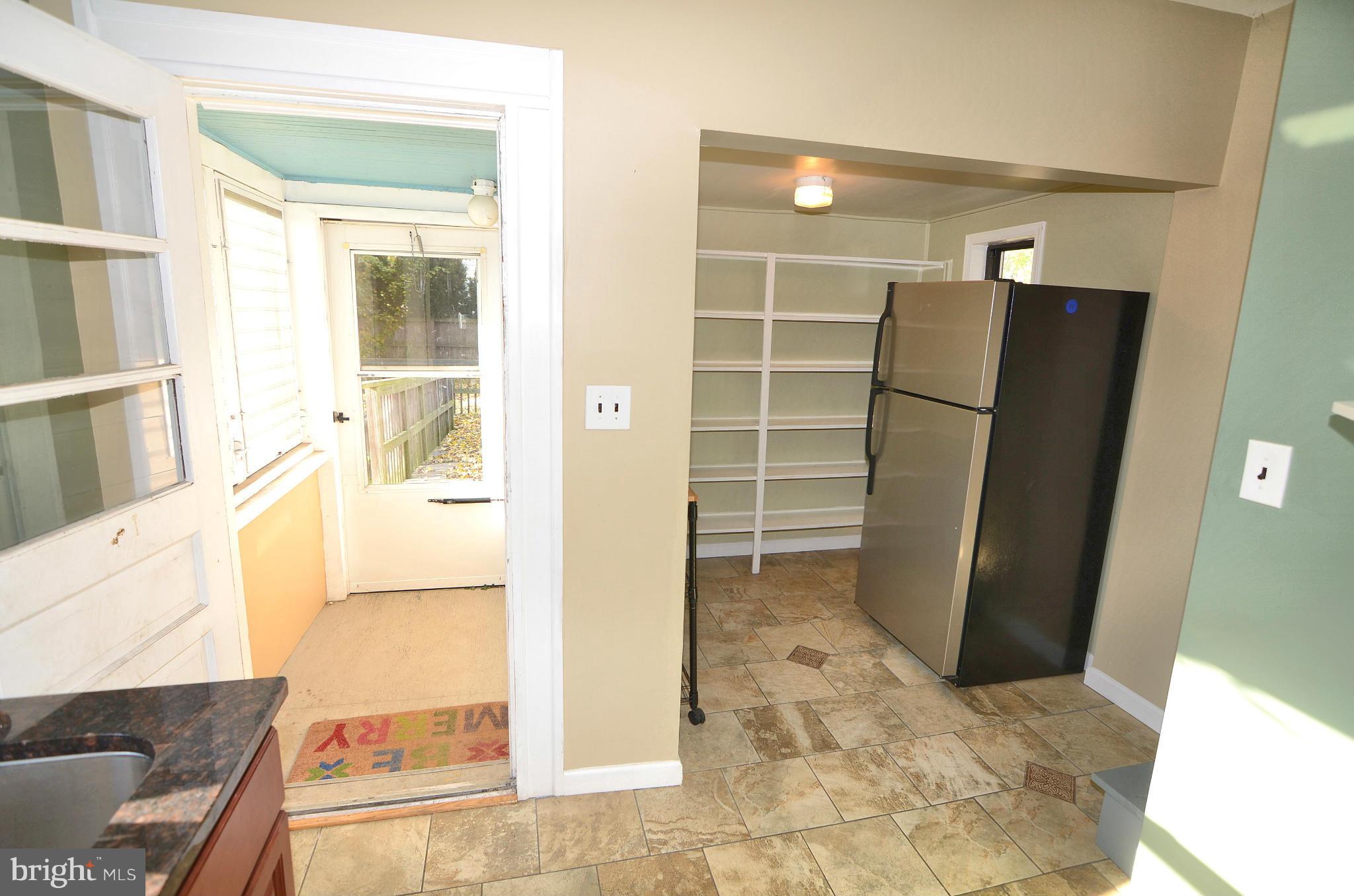 238 Meadow Road Pasadena, MD 21122 - Photo 13 of 30 Kitchen